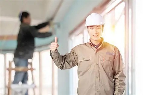 室内装修工人专业施工